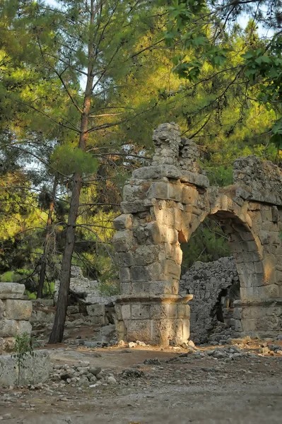Ruínas Antigo Aqueduto Phaselis Turquia — Fotografia de Stock