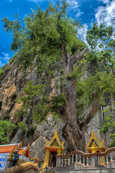 Tailandia Phetchaburi 2019 Vista Wat Tham Khao Yoi Cave Templo — Foto de Stock