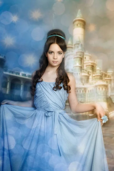 Jovem Mulher Vestido Azul Vintage Final Século — Fotografia de Stock