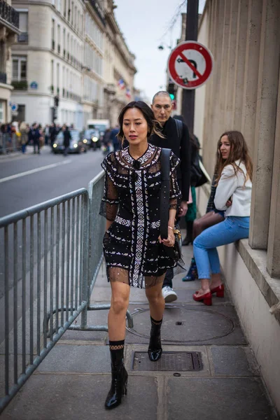 Street style à Paris Fashion Week 2017 — Photo