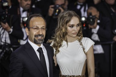  Lily-Rose Depp ve Cannes Asghar Farhadi