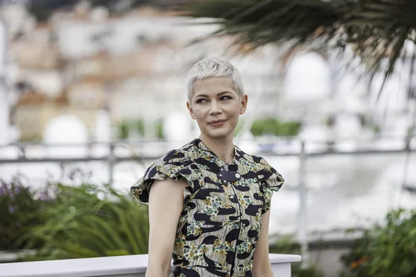 Michelle Williams bij photocall in Cannes — Stockfoto