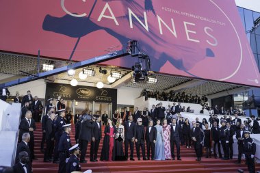 Ismael'ın hayaletleri eleme, jüri üyeleri