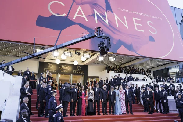 Ismael'ın hayaletleri eleme, jüri üyeleri