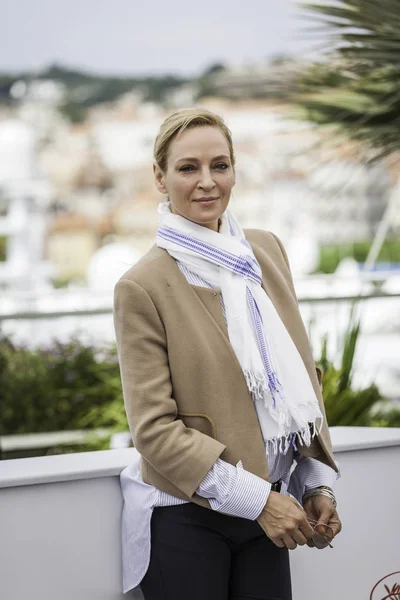 Uma Thurman festiwalu filmowym w Cannes — Zdjęcie stockowe