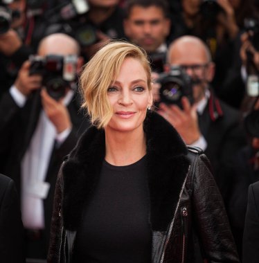 Uma Thurman Cannes Film Festivali'nde