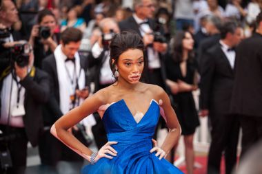 Winnie Harlow Cannes Film Festivali'nde