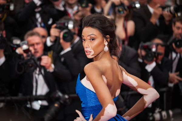 Winnie Harlow Cannes Film Festivali'nde