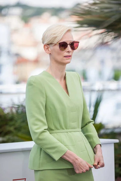 Tilda Swinton na filmovém festivalu v Cannes — Stock fotografie