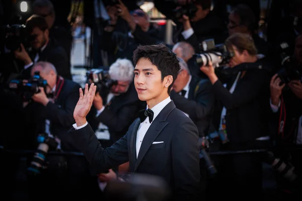 Yang Yang bierze udział w festiwalu filmowym w Cannes — Zdjęcie stockowe