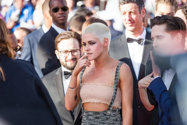 Kristen Stewart attends Cannes Film Festival — Stock Photo, Image