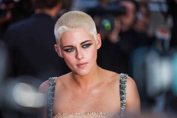 Kristen Stewart woont filmfestival Cannes bij — Stockfoto