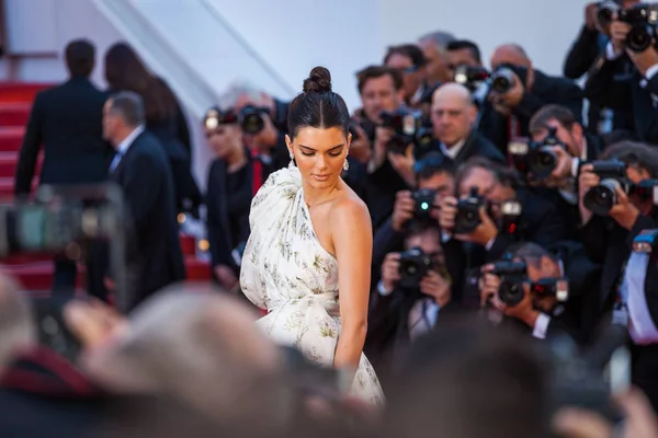 Kendall Jenner på Cannes filmfestival — Stockfoto