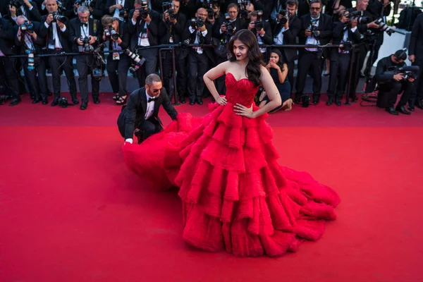 Aishwarya Rai deltar i filmfestivalen i Cannes — Stockfoto