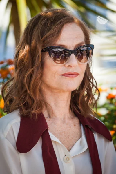 Isabelle Huppert w Cannes Film Festival — Zdjęcie stockowe