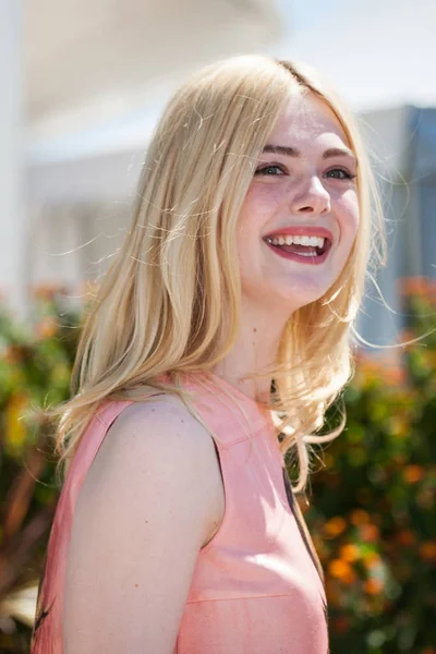 Elle Fanning at Cannes Film Festival — Stock Photo, Image