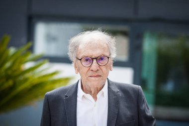 Jean-Louis Trintignant Cannes Film Festivali'nde