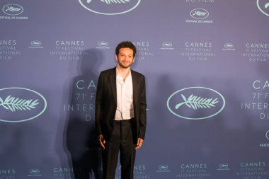 Cannes, Fransa - 08 Mayıs 2018: Gala Yemeği 71 yıllık Cannes Film Festivali sırasında Palais des Festivals, üzerinde 8 Mayıs 2018 Cannes, Fransa erkek konuk gelir.