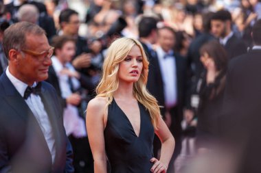 Cannes, Fransa - 09 Mayıs 2018: Gürcistan olabilir Jagger 'Herkes bilir (Todos Lo Saben)' ile taranması ve açılış galası 71 yıllık Cannes Film Festivali sırasında katılıyor