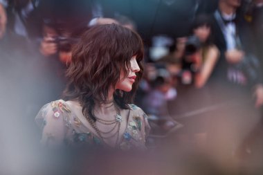 Cannes, Fransa - 09 Mayıs 2018: Isabelle 'Herkes bilir (Todos Lo Saben)' ile taranması ve açılış galası 71 yıllık Cannes Film Festivali sırasında katılıyor Adjani