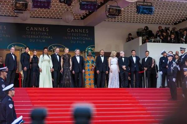 法国戛纳 2018年5月09日 参加筛查的陪审团成员 每个人都知道 托多斯 Saben 在第七十一届戛纳电影节期间 — 图库照片