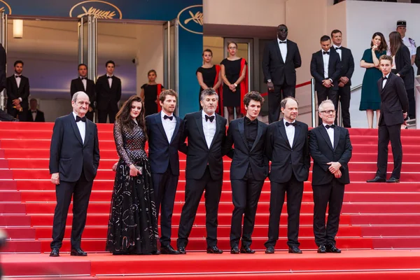 Cannes Frankrig Maj 2018 Denis Podalydes Vincent Lacoste Christophe Honore - Stock-foto