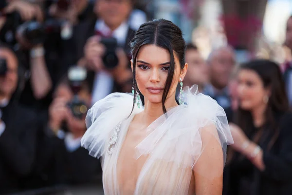 Cannes Francja Maja 2018 Kendall Jenner Uczestniczy Pokaz Girls Sun — Zdjęcie stockowe