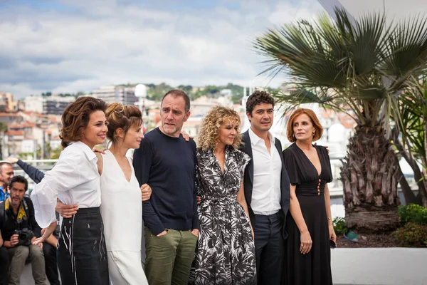 Cannes Frankrike Maj 2018 Jasmin Trinca Valentina Cervi Valerio Mastandrea — Stockfoto