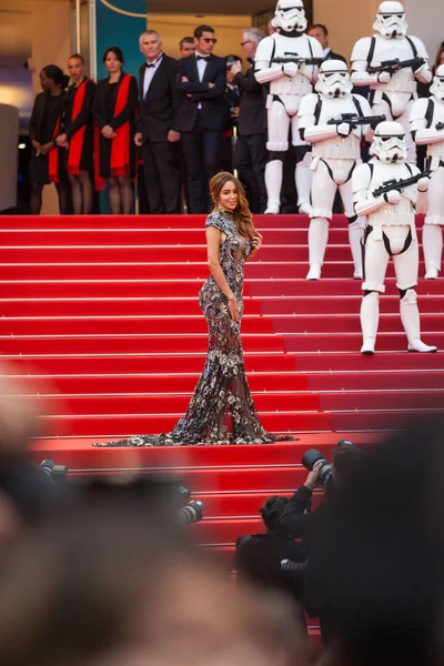 Cannes France May 2018 Nabilla Benattia Attends Screening Solo Star — Stock Photo, Image