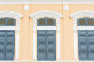 Neo-Gotik tarzı içinde pencere eşiği