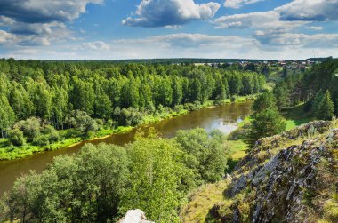 Yaz manzara. Chusovaya Nehri