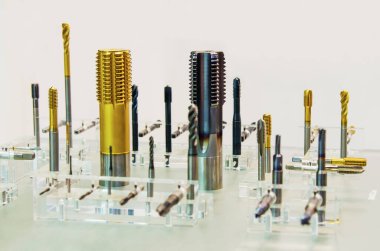  Industrial tapping tools.