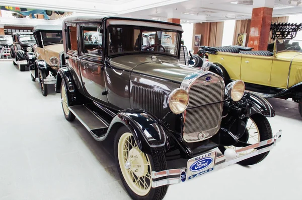 Verkhnyaya Pyshma Rússia Junho 2015 Carro Americano Ford Exposição Museu — Fotografia de Stock