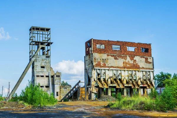 Verlaten Structuren Van Mijn Voor Winning Van Kopererts Rusland Oeral — Stockfoto