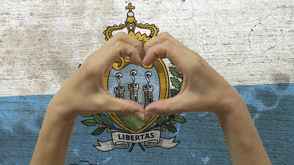 Eller kalp sembol San Marino bayrağı