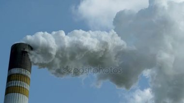 Endüstriyel duman yığın Closeup Timelapse