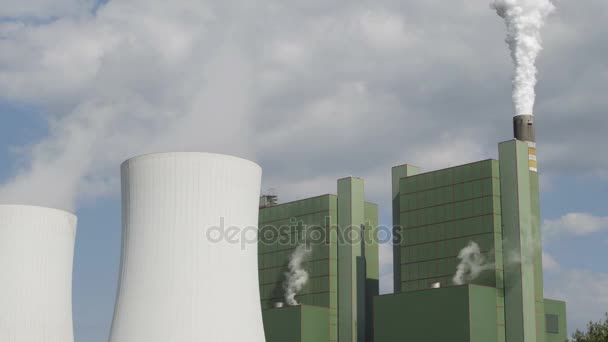 Industrial Cooling Tower Smoke Stack Long Wide Timelapse — Stock Video