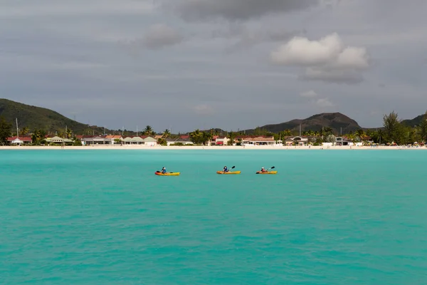 Tres Kayaks en Antigua — Foto de Stock