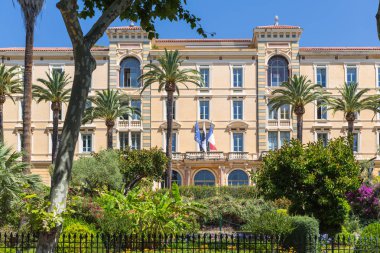 Korsika Adası üzerinde Ajaccio'deki Meclis Binası