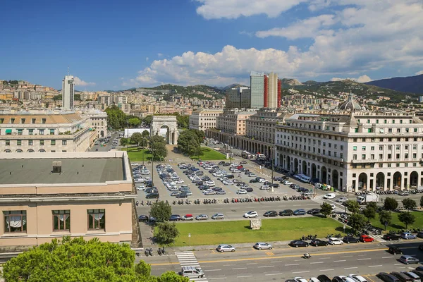 Şehir merkezindeki Cenova İtalya 