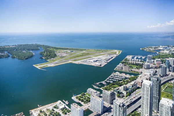 Utsikten från tornet i Toronto Ontario — Stockfoto