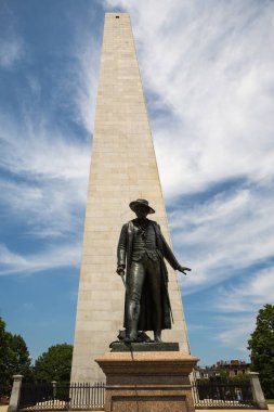 Bunker Hill Anıtı Boston özgürlük izinde