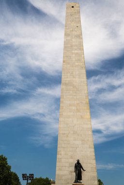 Bunker Hill Anıtı Boston özgürlük izinde