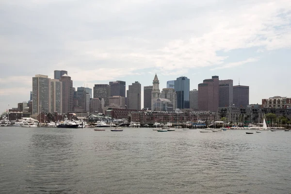 Boston manzarası ve cityscape limanın dan