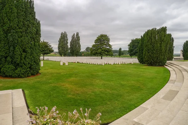 Tyne łóżeczko Ww1 cmentarz w pobliżu Ypres — Zdjęcie stockowe