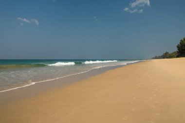 Şapka Na Tai (Natai) beach