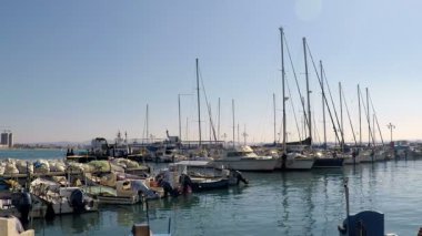 Marina Akko veya Acre, İsrail tekneler demirli