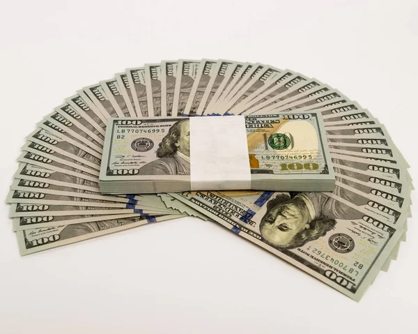 Stos pieniędzy w nas Banknoty dolarów gotówki — Zdjęcie stockowe
