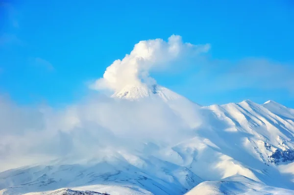 Volcano in Russia — Stock Photo, Image