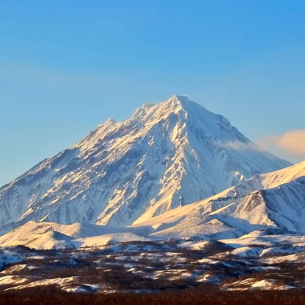 Beau paysage volcanique d'hiver — Photo